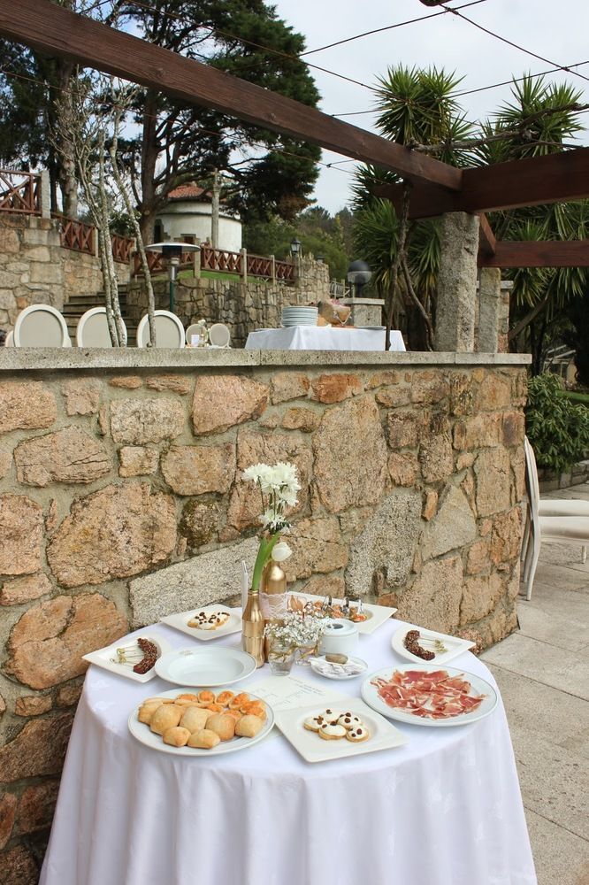 Pazo De Adran Hotel Milladoiro Exterior photo